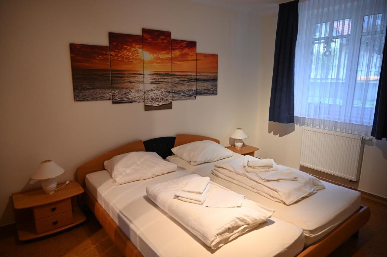 Ferienwohnung Seeblick 瓦伦 外观 照片